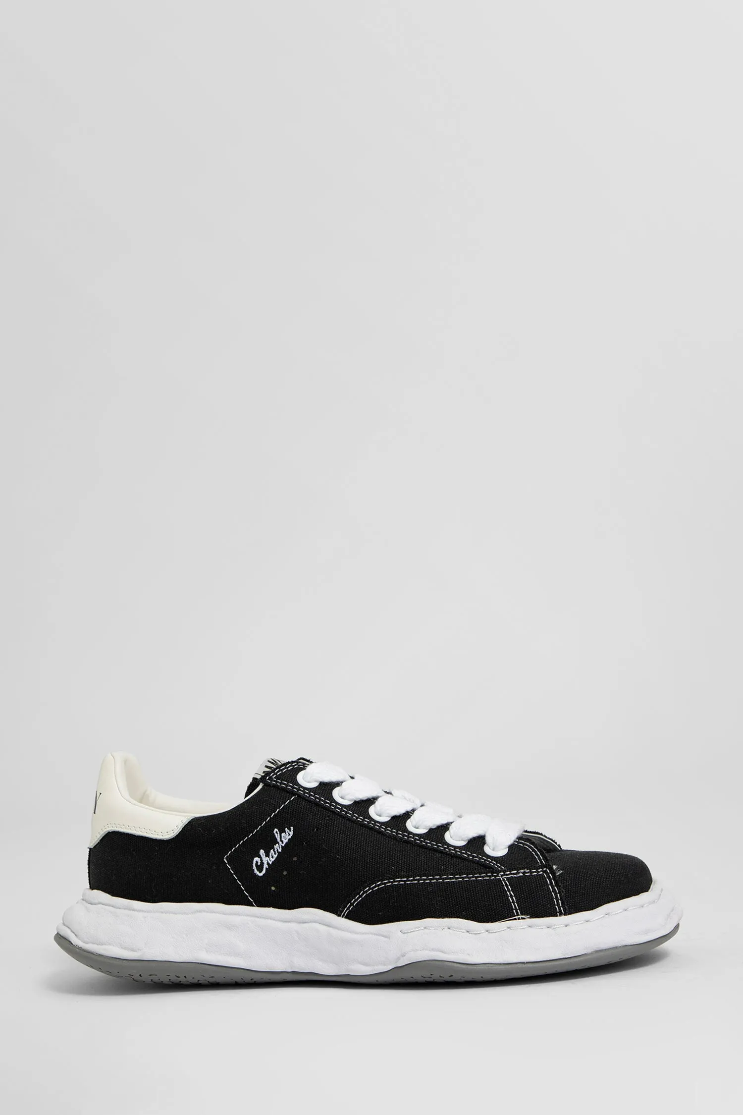 maison mihara yasuhiro charles canvas sneakers