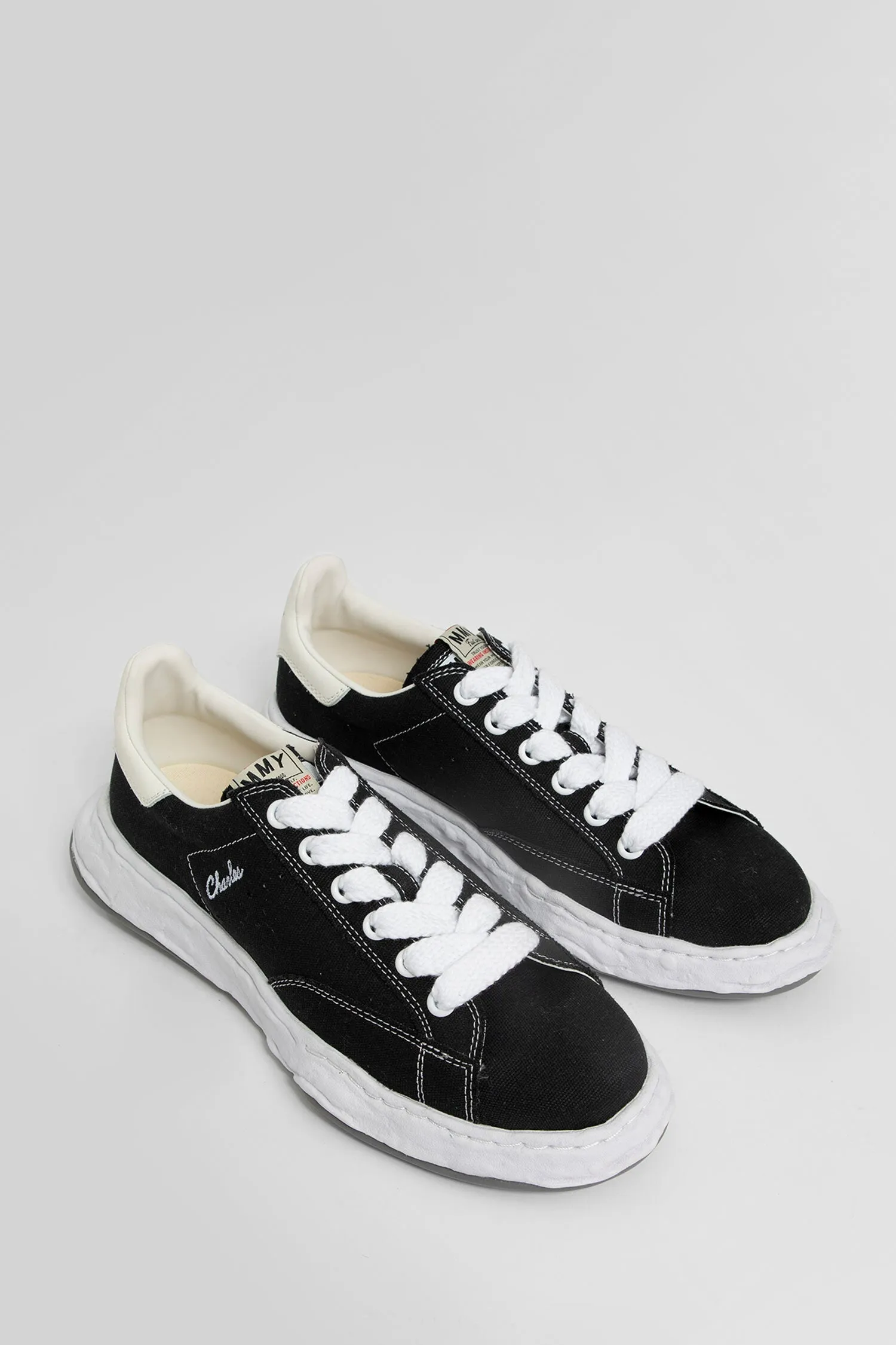 maison mihara yasuhiro charles canvas sneakers