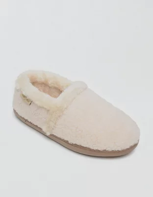 Minnetonka Dina Slipper-