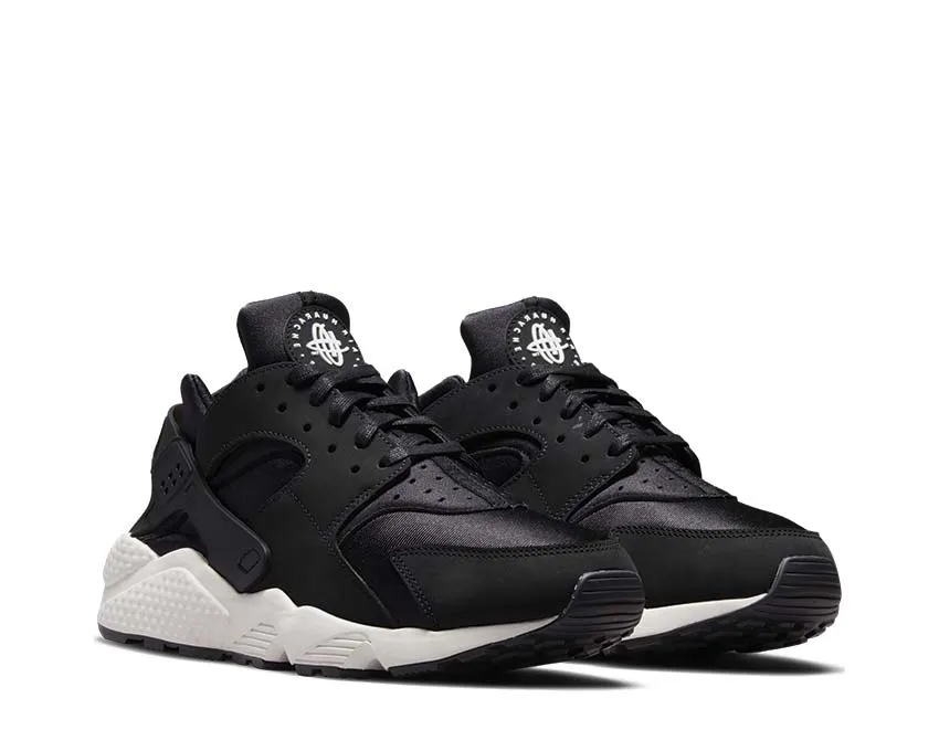 Nike Air Huarache LE