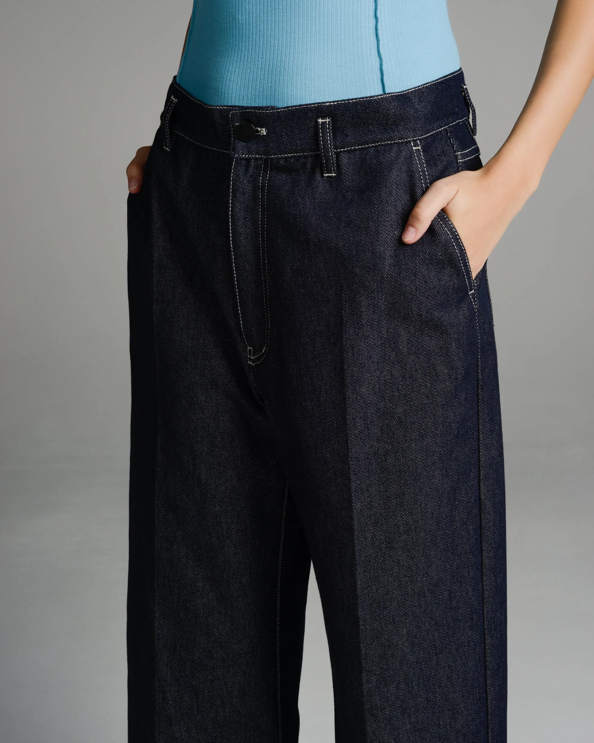 Pelanac Cropped Denim Trousers