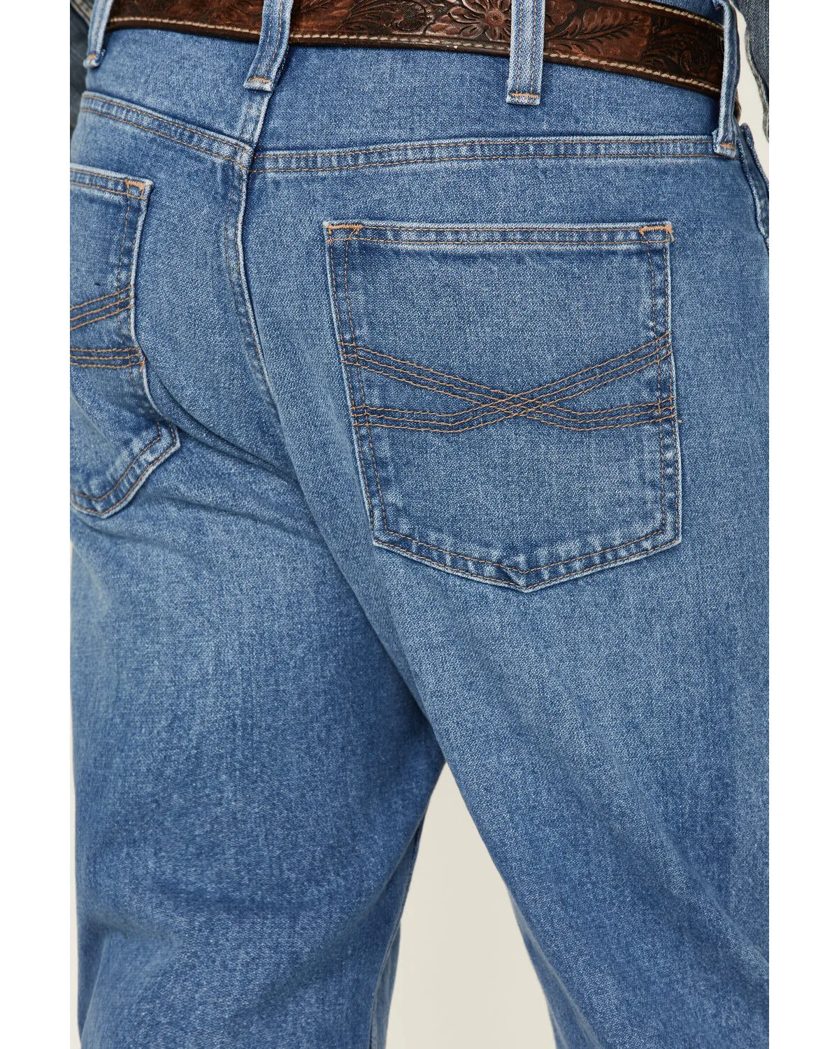 Product Name:  Blue Ranchwear Men's Bronc Rider Light Medium Wash Rigid Regular Straight Jeans