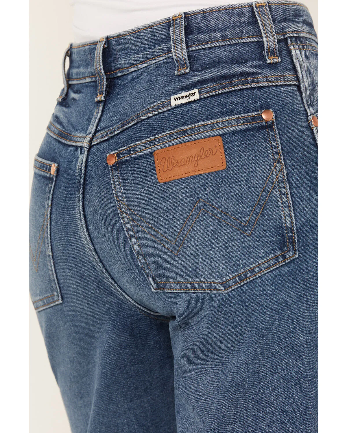 Product Name:  Wrangler Women's Wanderer Dark Wash High Rise Stretch Modern Flare Jeans