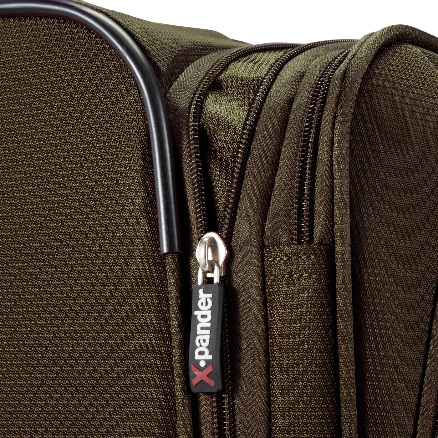 Ricardo Beverly Hills  Hermosa Softside Medium Checked Spinner Luggage