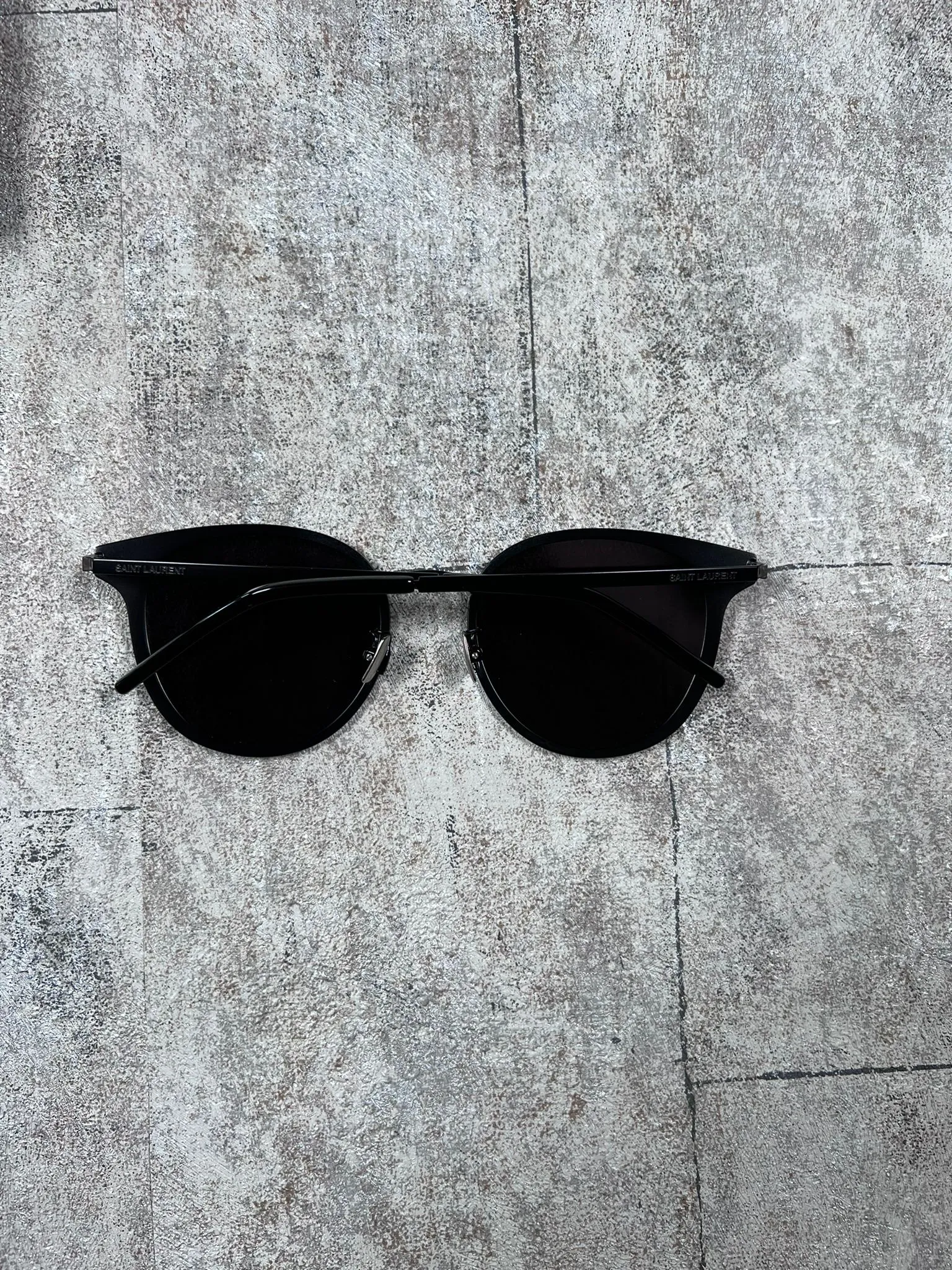 SAINT LAURENT SUNGLASSES