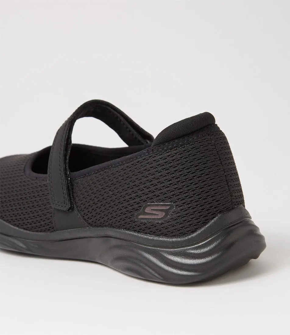 SKECHERS On The Go Ideal Black Fabric Sneakers