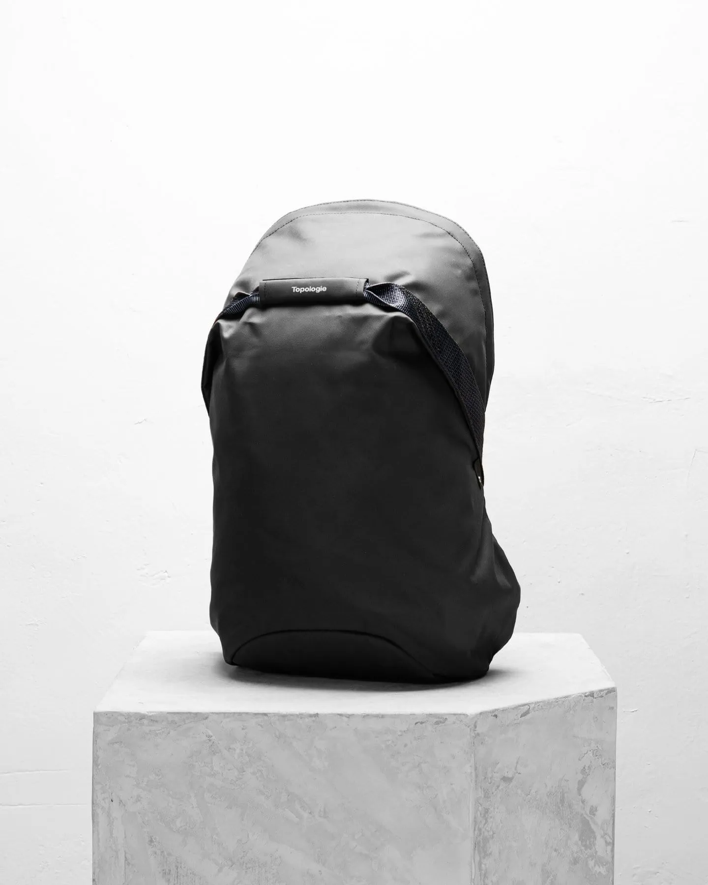 Topologie   Multipitch Backpack Large Dry Black