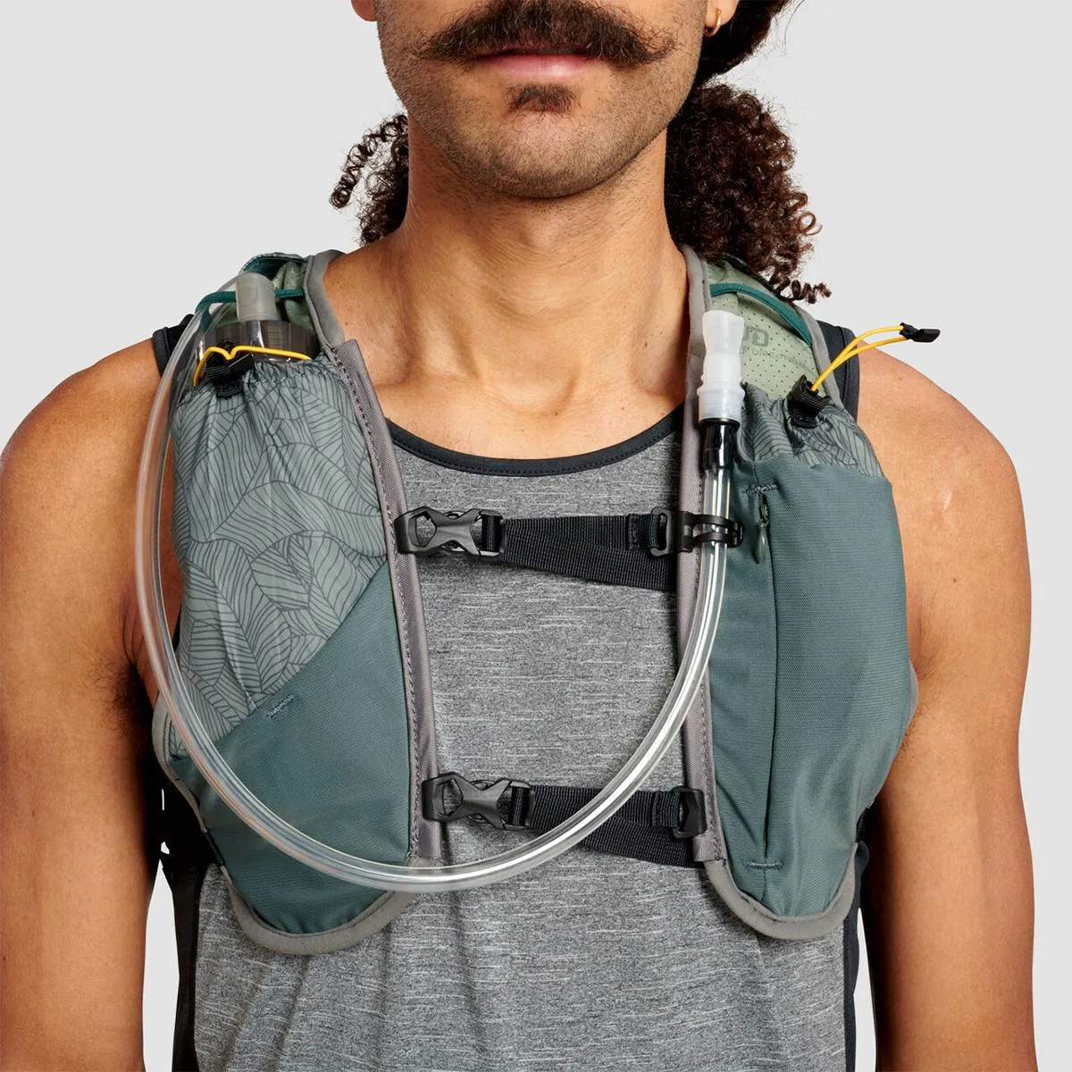 Ultimate Direction Highland Vest