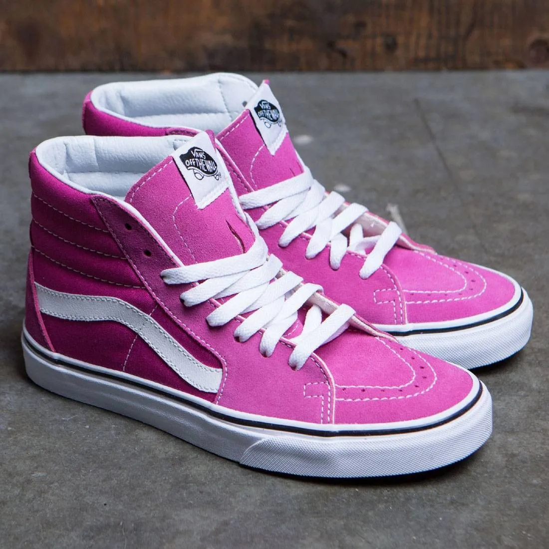 Vans Men Sk8-Hi (white / very berry)