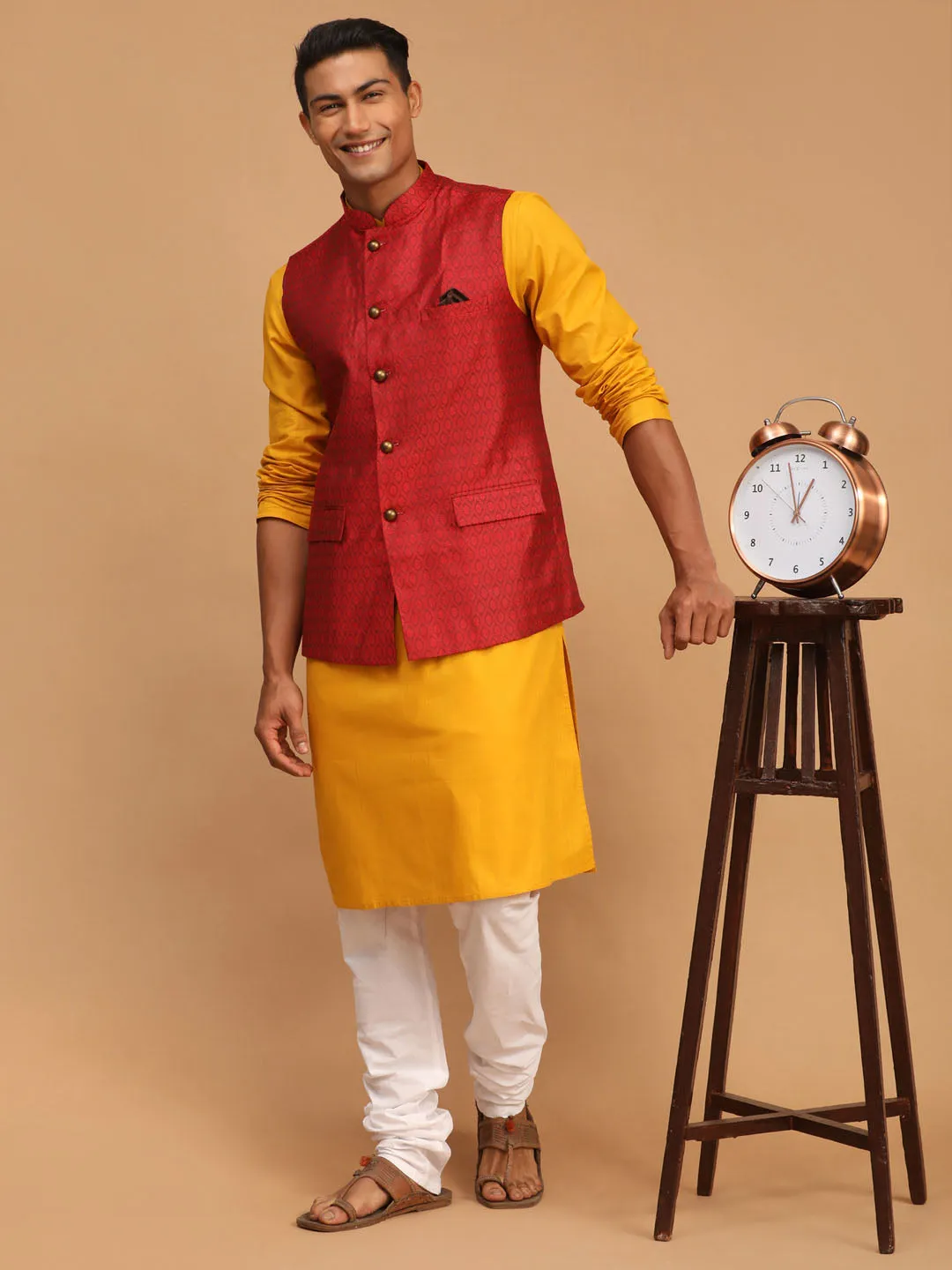 VASTRAMAY Men's Maroon Jacquard Nehru Jacket with Kurta Pyjama Set